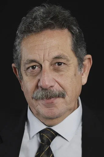 Adnan Biricik — Türk dizi oyuncusu fotoğrafı
