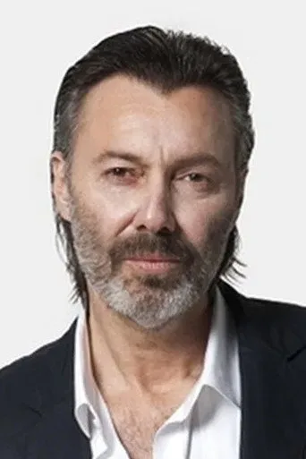 Hakan Karahan, Kızılcık Şerbeti dizisinde Tuncay Keskin rolünde