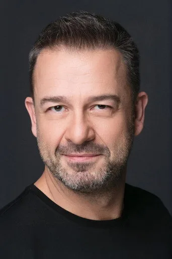 Murat Aygen — Türk dizi oyuncusu fotoğrafı