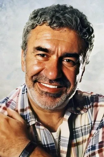 Nihat Nikerel, Kurtlar Vadisi dizisinde Seyfo Dayı rolünde