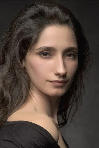 Nilay Erdönmez, Yeraltı dizisinde Aslı rolünde