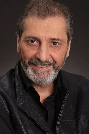 Nişan Şirinyan, Kurtlar Vadisi dizisinde Samuel Vanunu rolünde