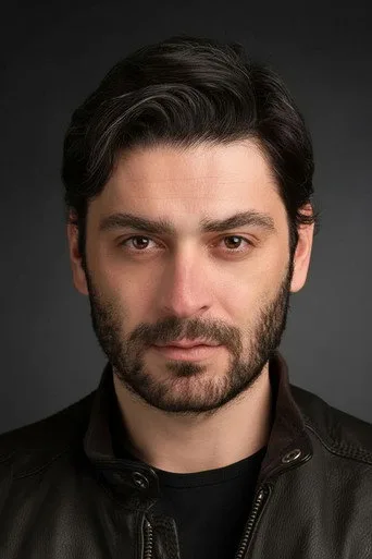 Ozan Akbaba, Uzak Şehir dizisinde Cihan Albora rolünde