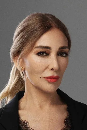 Zerrin Tekindor — Türk dizi oyuncusu fotoğrafı